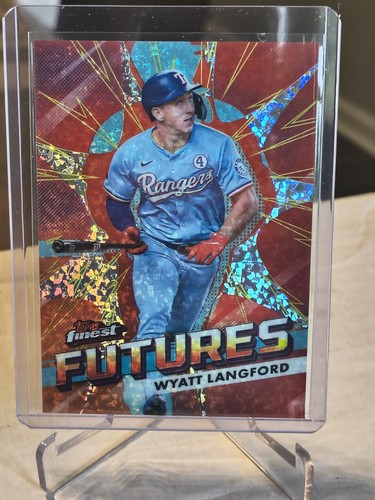 2026 Topps Finest Wyatt Langford Base (RAW)