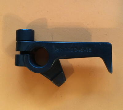 *NOS* 91-118345-15-PFAFF-BRACKET-FOR SEWING MACHINES-FREE SHIPPING*
