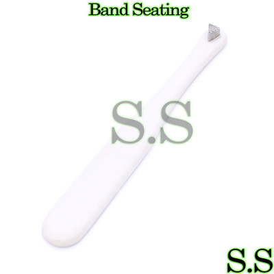 3 Instruments Dentaires En Nylon Rouge Pour Siège De Patient - Neufs, Marque S.S, Origine Pakistan