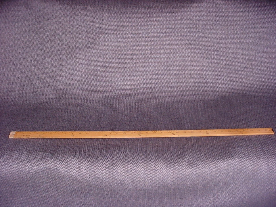 10-1/4 年 Brunschwig et Fils BF10609 Trevone Dresden 布料内饰织物 — 第 4/4 张图片