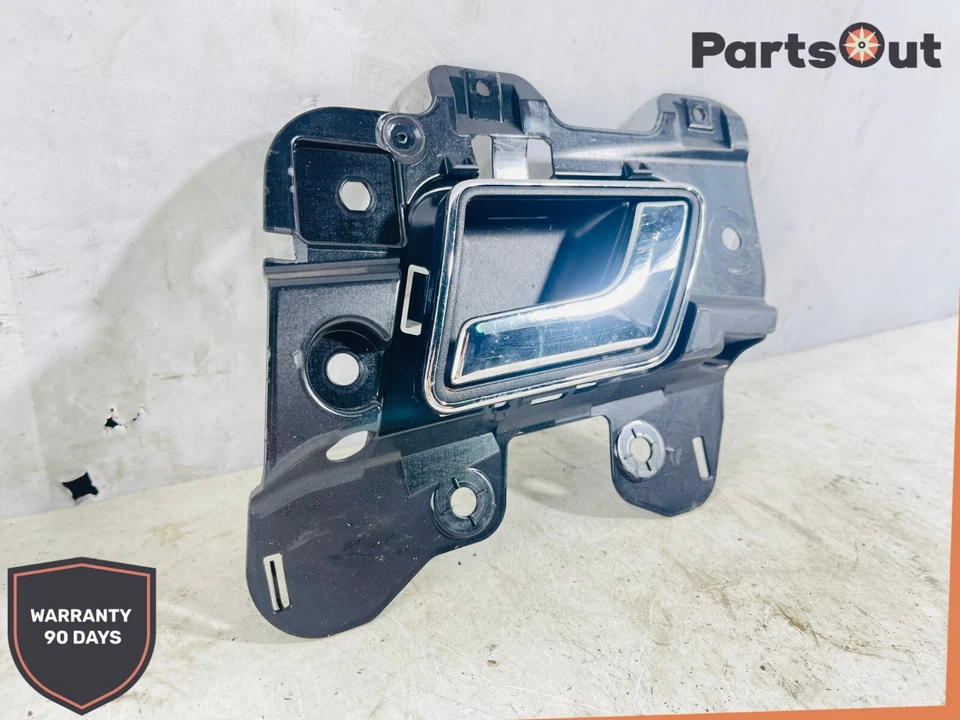 2010-2013 MERCEDES-BENZ E350 Rear Right Side Int Door Handle OEM - Image 2 of 4