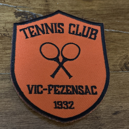 ML Vintage “ Tennis Club ” Sew On Patch 5.5 X 6 Inches - Bild 1 von 2