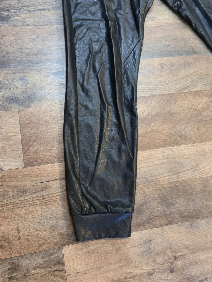 Commando Legging Women Large Black Faux Patent Leather Pants Tight Compression  - Image 3 of 4