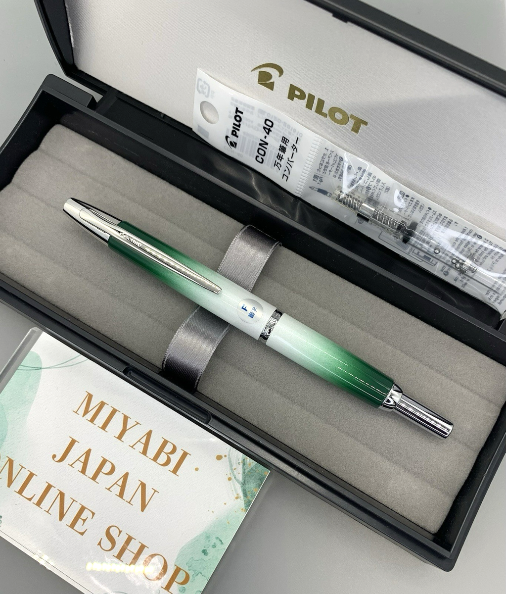 PILOT Vanishing Point Decimo STAs 2025 Limited Edition GREEN 18K
