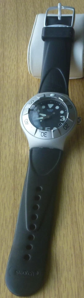 SWATCH 2001 ALUMINIUM SCUBA "SPORTS DIVER WATCH YDS4004AM WORKING N/BATT ERY - image 2 of 4