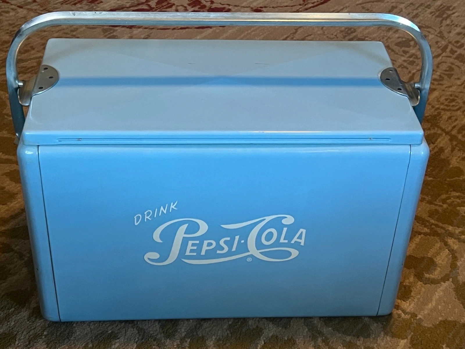 Vintage 1950s Drink Pepsi-Cola Cronstroms Metal Soda Cooler Baby Blue Original
Opens in a new window