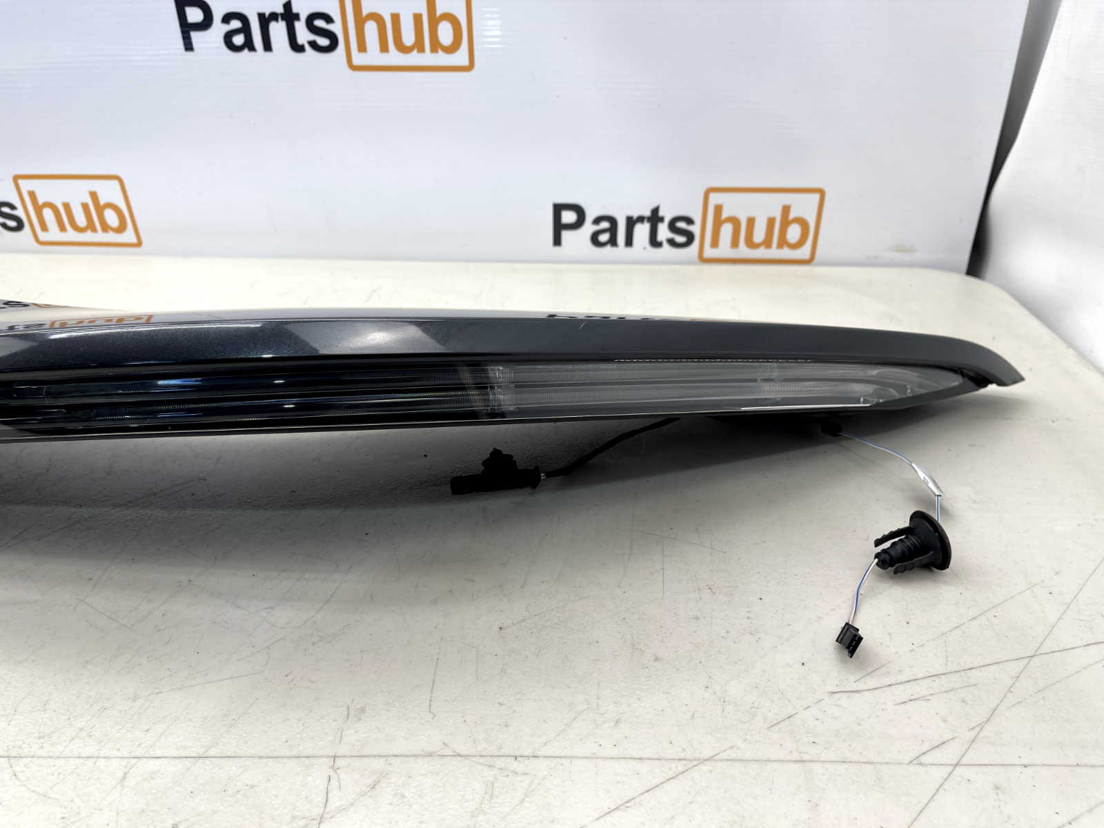 2014-2020 BMW i8 I12 Coupe Rear Left Driver Side Molding Panel Turn Signal