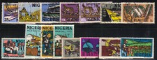 Nigéria 1975 15 timbres oblitérés de la série courante (AJ408)