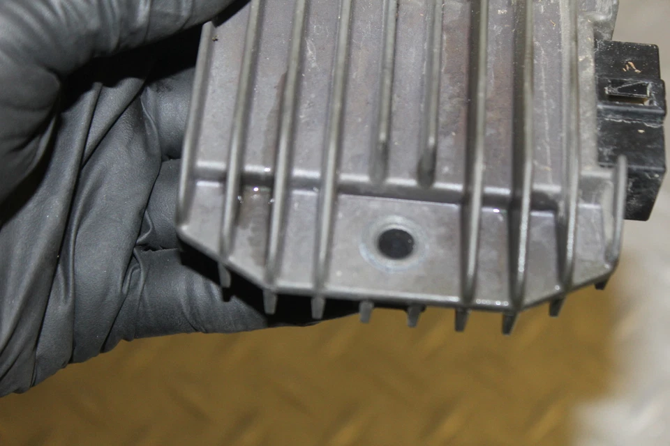 2010 KAWASAKI NINJA 250R EX250J RECTIFIER VOLTAGE REGULATOR - Image 2 of 4