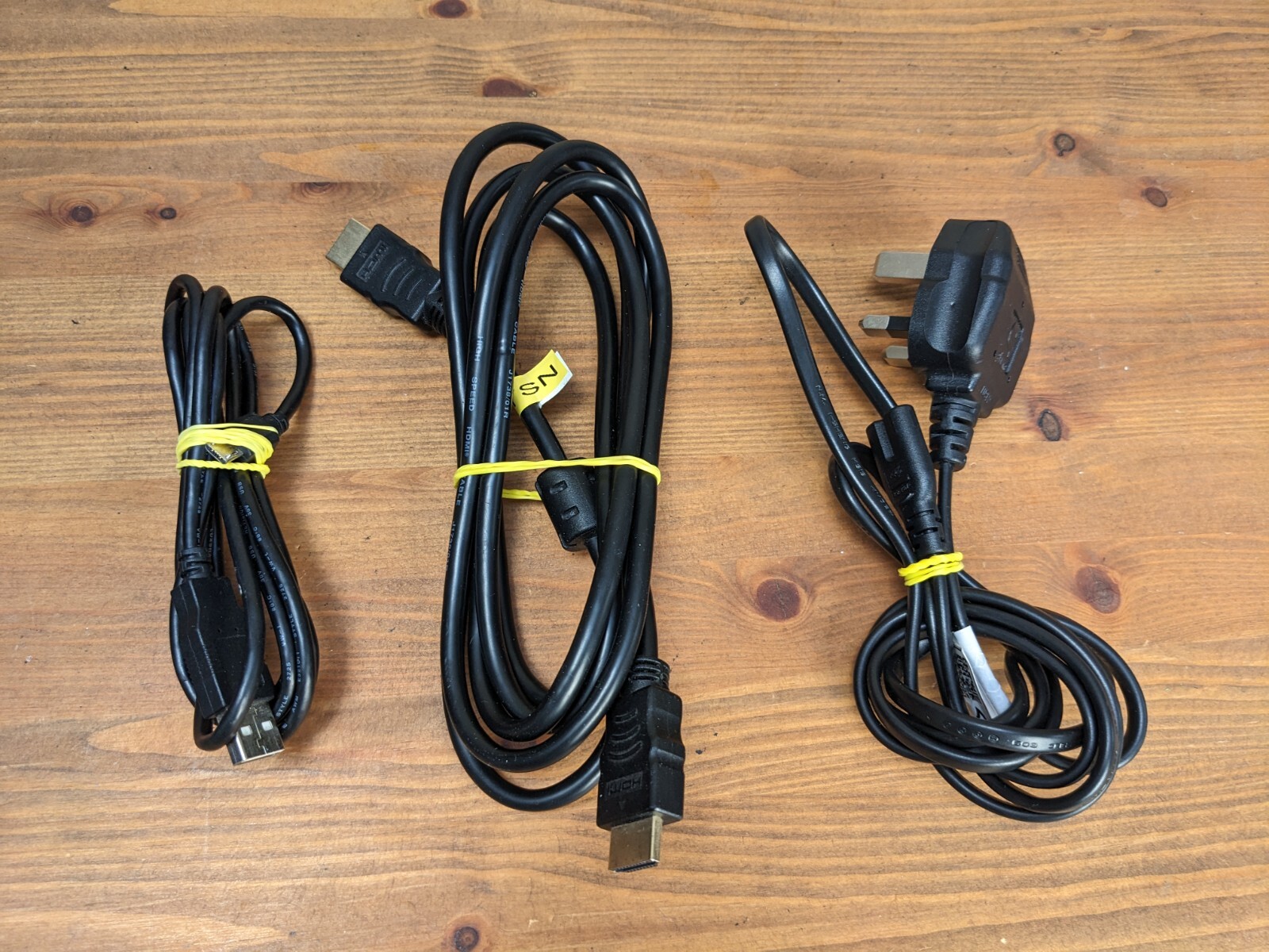 PS4 SLIM 500gb Black Console & 14 Game Bundle PS4 SONY PLAYSTATION 4