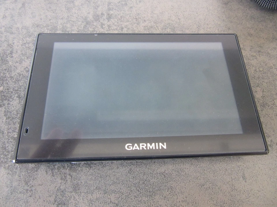 Garmin NÜVI 2599 LMT-D - Bild 2 von 4