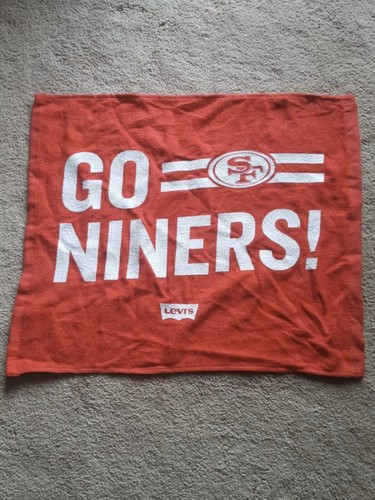 SF San Francisco SGA 49ers Terrell Owen's HOF Pom Poms And Rally Towels 9/22/19 - Picture 2 of 3