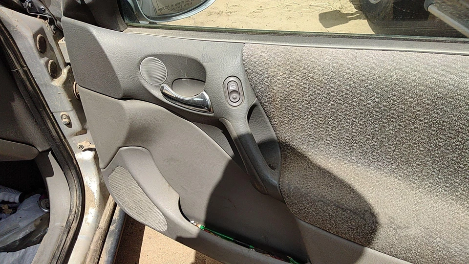 Saturn L100 2000 2002 pasajero delantero derecho interior panel de moldura solo gris 96b Foto 4 de 4