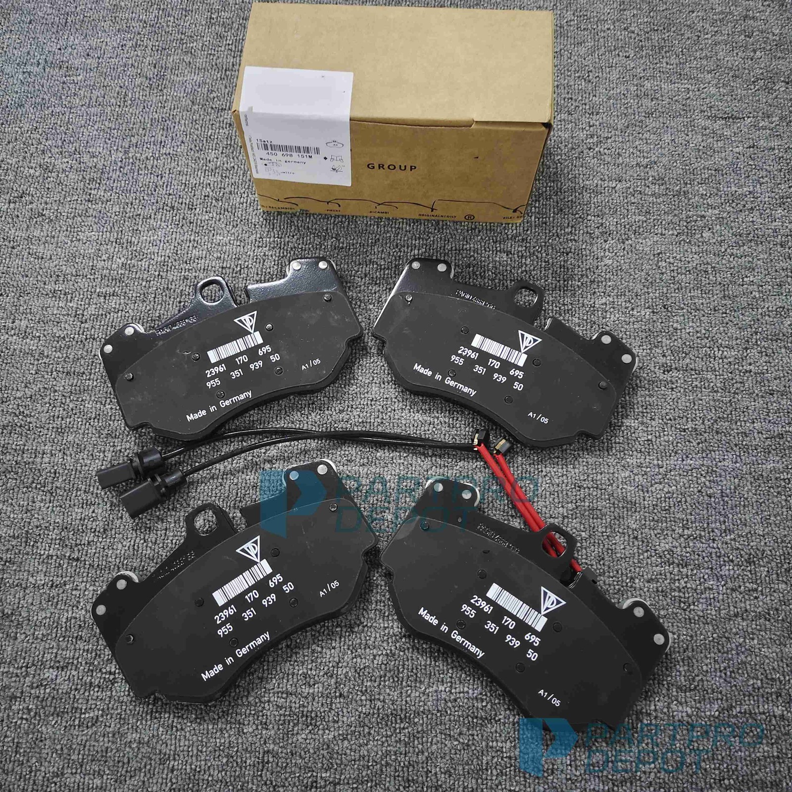 For Lamborghini Huracan 5.2 Front Brake Pad Kit With Sensor 18-20 4S0698151M