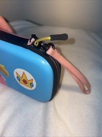 Nintendo Switch HAC-001 Neon Red/Blue JoyCons W/ Peach Case And 4 Games. EUC