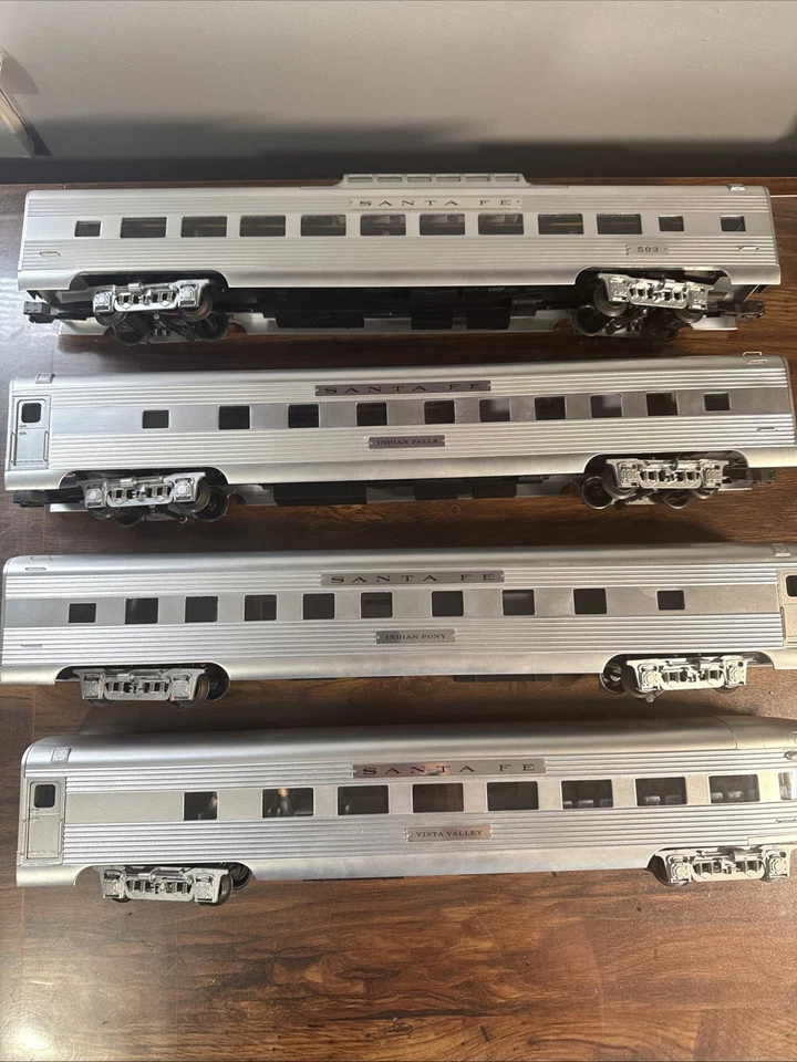 Лот из 4 серебряных автомобилей Vista Valley, Indian Point, Indian Falls в масштабе O K-line - Изображение 2 из 4