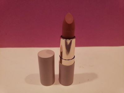 Doll 10 ~ Smooth Assist Lipstick ~ Kiss Me ~ 0.13 oz ~ NWOB