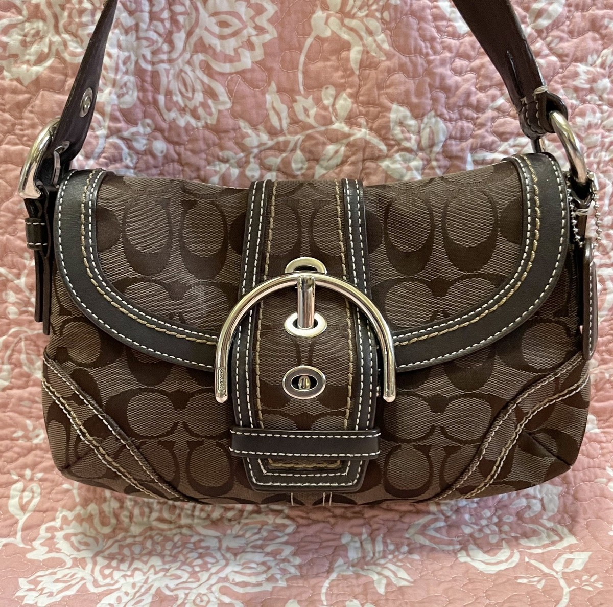 Vintage Y2K Coach Soho Dark Brown Small Signature Buckle Shoulder Vintage Y2K Coach Soho Dark Brown Small Signature Buckle Shoulder