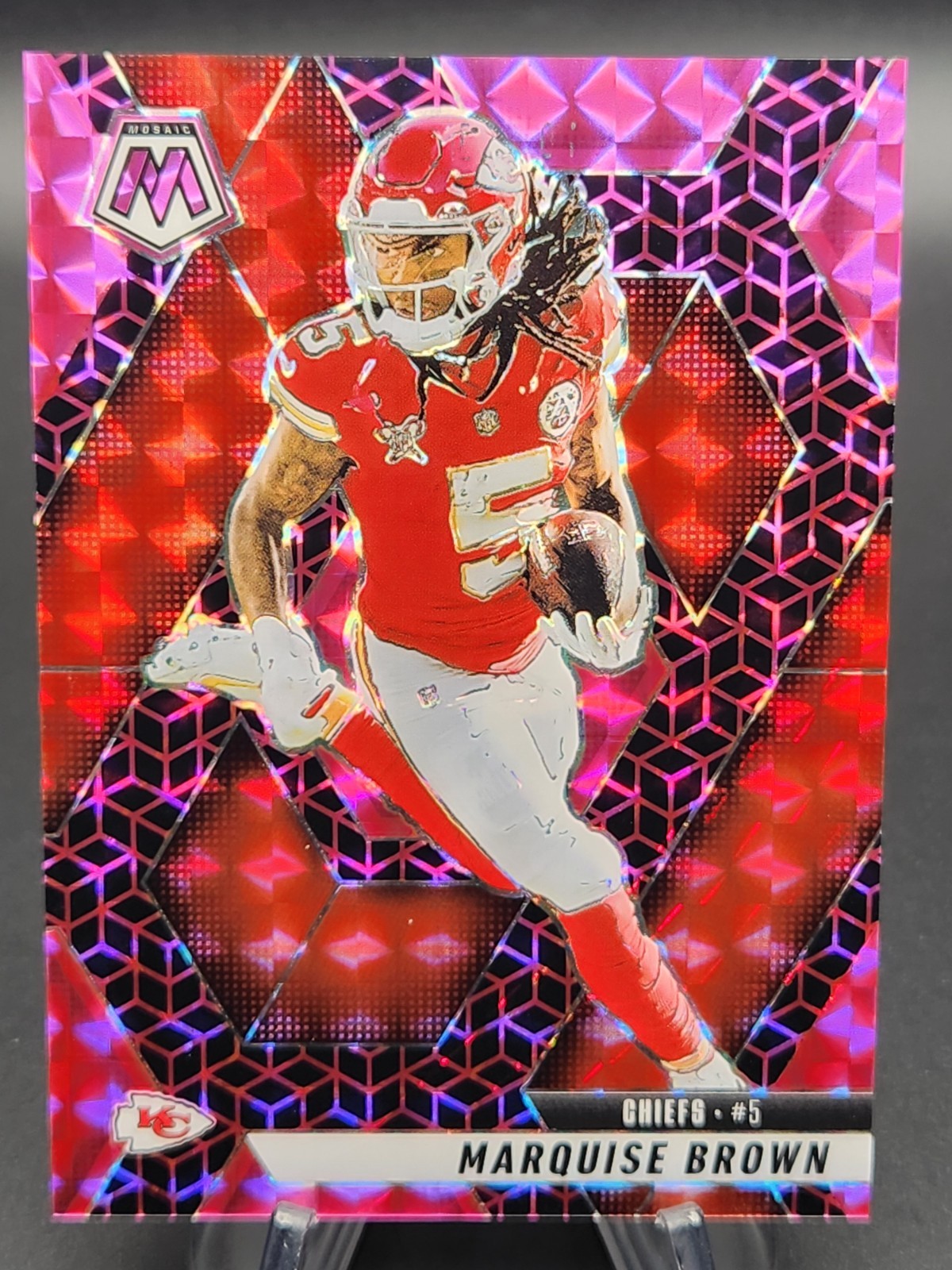 Marquise Brown 2025 Panini Mosaic Pink Spectris FOTL 3/13