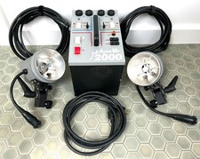 Dynalite M2000 2000Ws Studio Flash Kit 2 Heads Stands Umbrella Case Tested