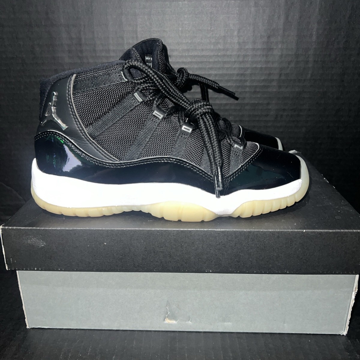 靴 gubilee shoes Size 9 - Jordan 11 Retro High Jubilee / 25th Anniversary for