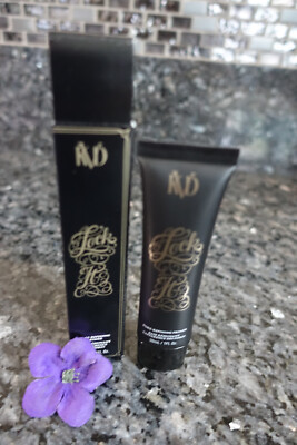 KVD lock it pore refining primer new in box 1oz