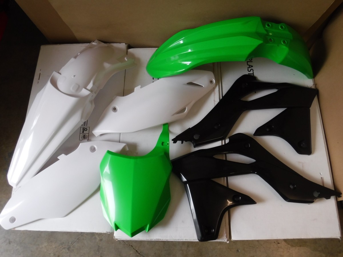 R TECH PRO CIRCUIT REPLICA KAWASAKI PLASTIC KIT KX250F 2013 2014