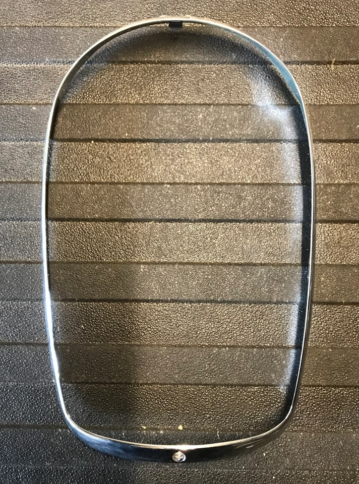 Marco/bisel de faros Bosch - 1 305 542 900 - para Mercedes-Benz W113 SL Pagoda Foto 2 de 4