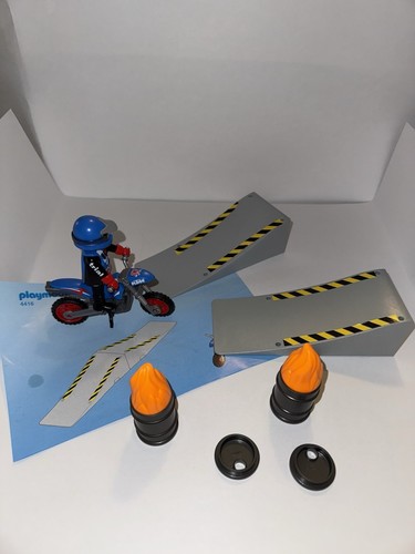 Playmobil Toys 4416 Motocross Rider & Ramp 2006 VG Motorcycle LOOK! Complete - Picture 2 of 4