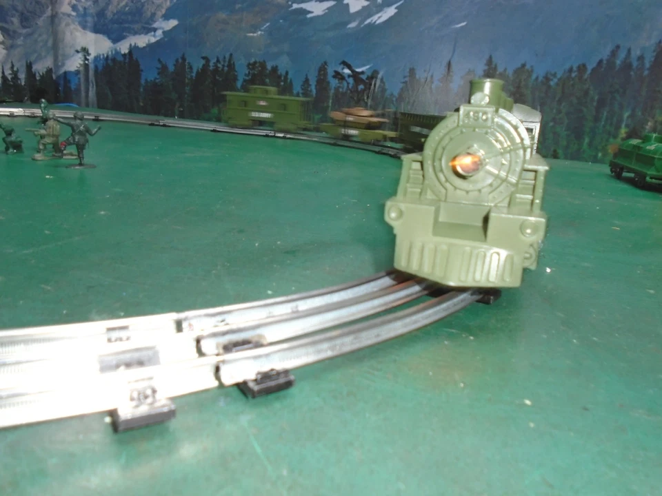 Marx #490 0-4-0 Steam Locomotive Powered 5 Unit  Army Supply Train - Image 2 of 4