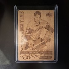 Upper Deck Engrained Icons Carved in Time 2025 Gordie Howe #CT-GH Red Wings