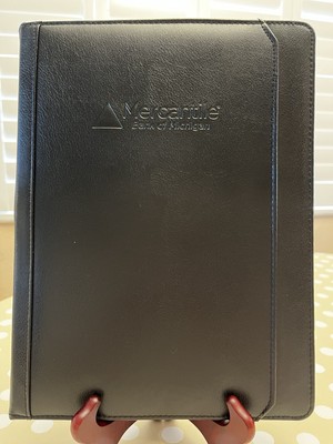 Mercantile Bank of Michigan Leed's Black DuraHyde Zippered Padfolio, Portfolio
