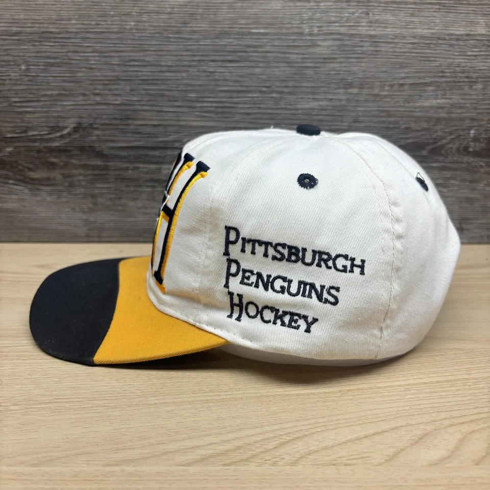 Vintage Pittsburgh Penguins Hat Cap Snap Back Mens NHL Hockey White Black 90s - Image 4 of 4