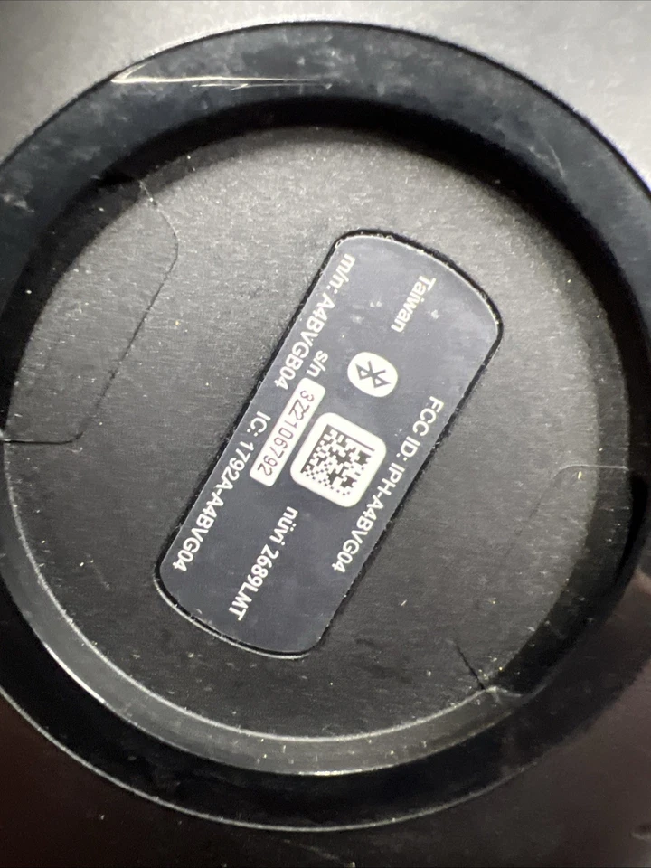 Garmin Nuvi 2689LMT GPS Touchscreen Navigation unit ONLY - Free Shipping - Image 3 of 3