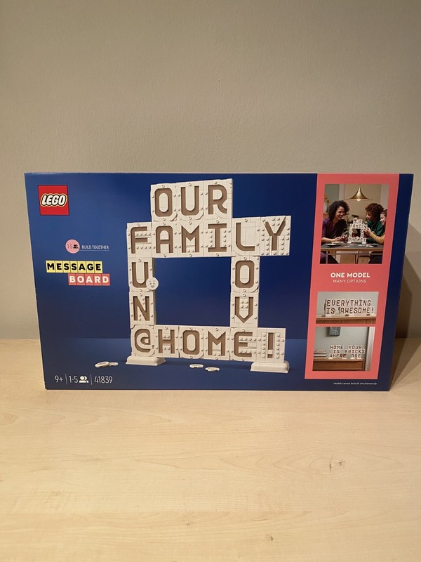 LEGO 41839 - Info Board - Message Board - Exclusive Set - NEW & BOXED - EOL 2025