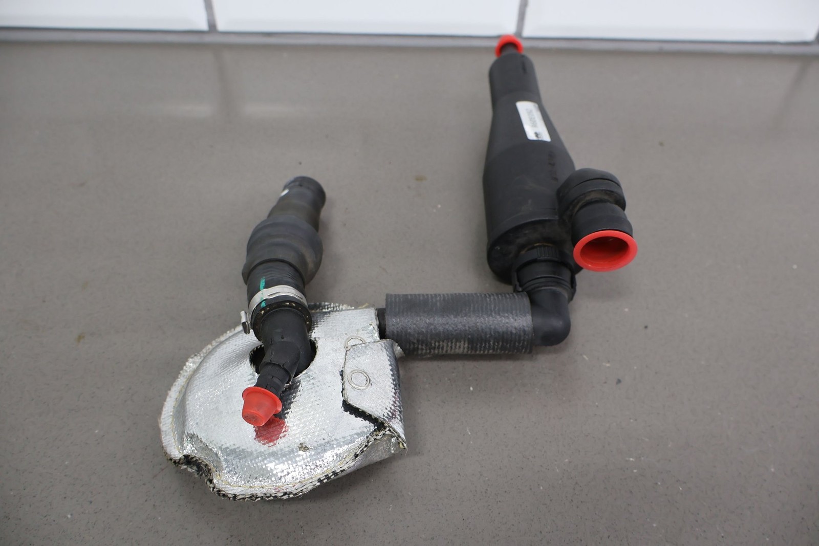 Bentley Continental Flying Spur 2006 Oil separator P/N 07C103495