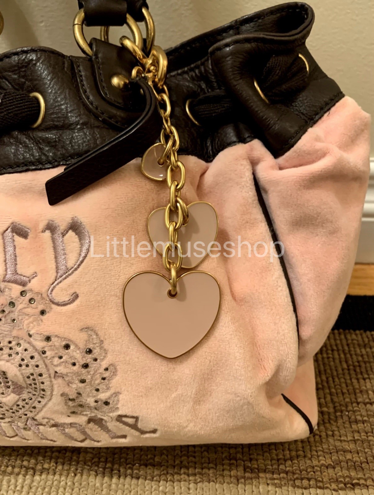 Vintage Juicy Couture Pink Velour Daydreamer Bag Logo Purse Bow Mirror Y2K image 3