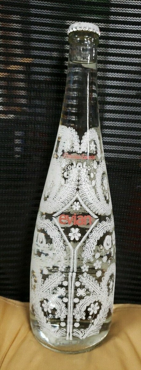 2008 EVIAN LIMITED EDITION CHRISTIAN LACROIX GLASS SNOWFLAKE