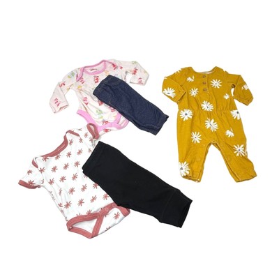 3 Baby Outfits  - Total of 5 Pieces - Size - Newborn and 0-3 Month