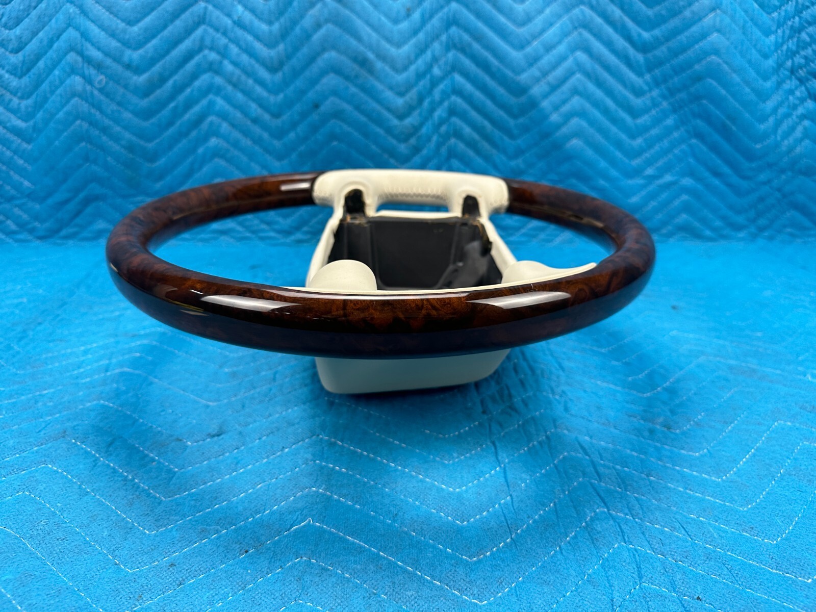 Bentley Flying Spur Steering Wheel w/ Wood Trim Burr Walnut Ivory 29k 2009 OEM