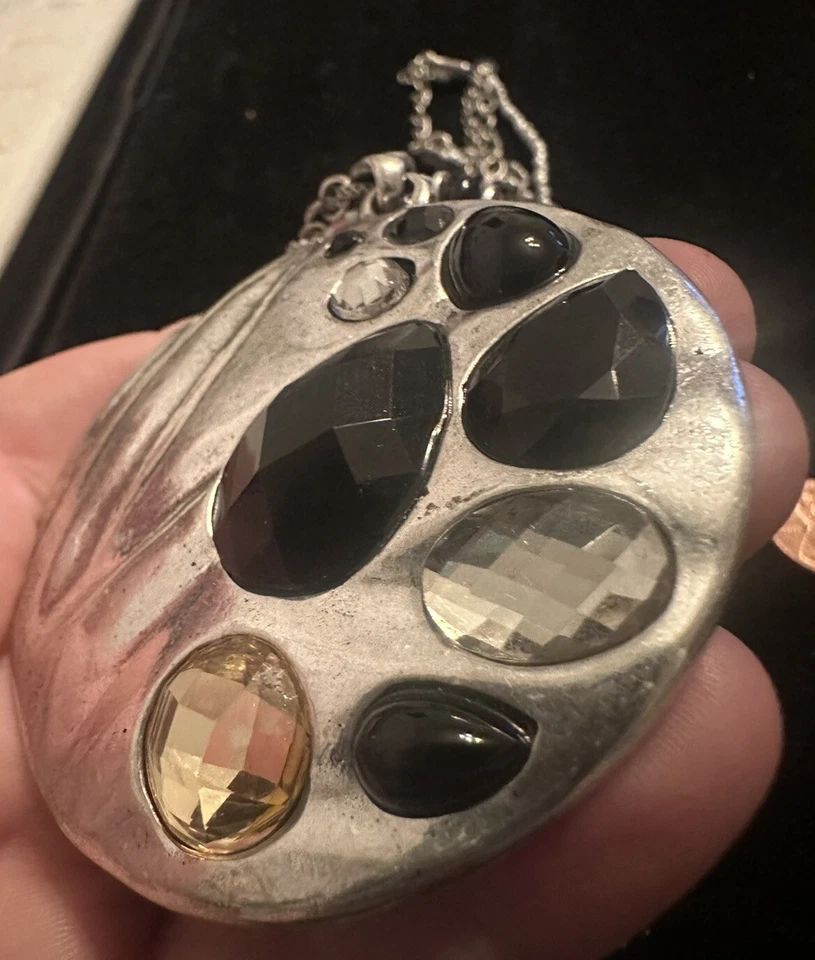 Collar Laura Ashley Martillado Tono Plata Eslabón Disco Boho Babero Declaración 3 Hilos Foto 4 de 4