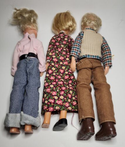 Vintage 1970's Mattel, Inc. The Sunshine Family Dolls, Lot of 3 Dolls w/Clothing - Picture 3 of 4