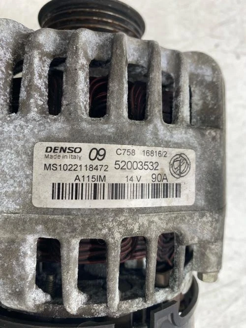 Alternateur FIAT PANDA 3 PHASE 1 52003532 169A4000 - Photo 2/4