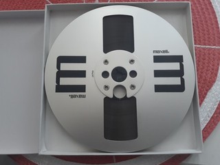 Bobina in alluminio 18 cm tipo Maxell MR 7 con nastro in scatola archivio come nuova