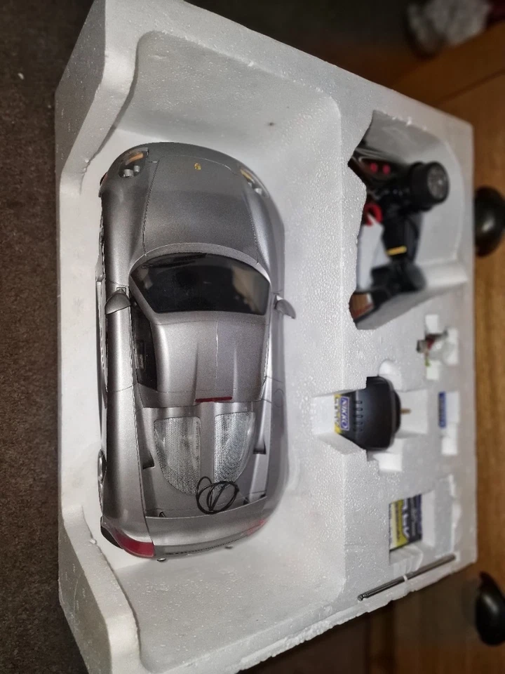 NIKKO RDC-120161A PORSCHE CARRERA GT Radio Control Car 1/12 Scale EX EVOLUTION - Image 4 of 4
