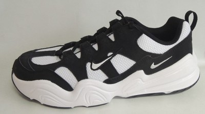 NEU Nike WMNS Tech Hera Größe 42 Damen Sneaker Schuhe DR9761-101 black white TOP