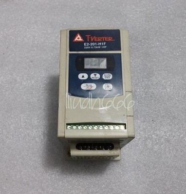 1PCS USED TECO T-VERTER INVERTER E2-201-H1F E2201H1F *pz
