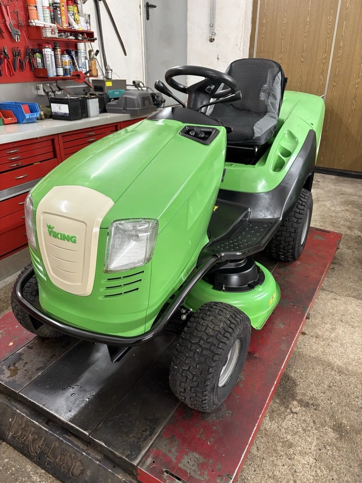 Viking Aufsitzmäher Rasentraktor Wiesenmäher Laubsammler - Bild 3 von 4