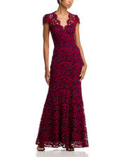 NWT Eliza J Scalloped-Edge Lace Gown Dress Sangria size 16, 8 and 6, runs small