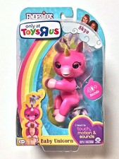 WowWee Fingerlings Friendly Interactive Baby Unicorn Toy Skye with Sound